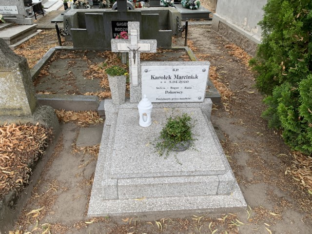 Grób Karol Marciniak