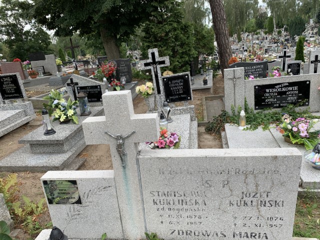 Małgorzata Wachowiak 1951 Mogilno - Grobonet - Wyszukiwarka osób pochowanych