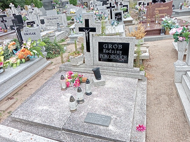 Grób Eleonora Kądzielska