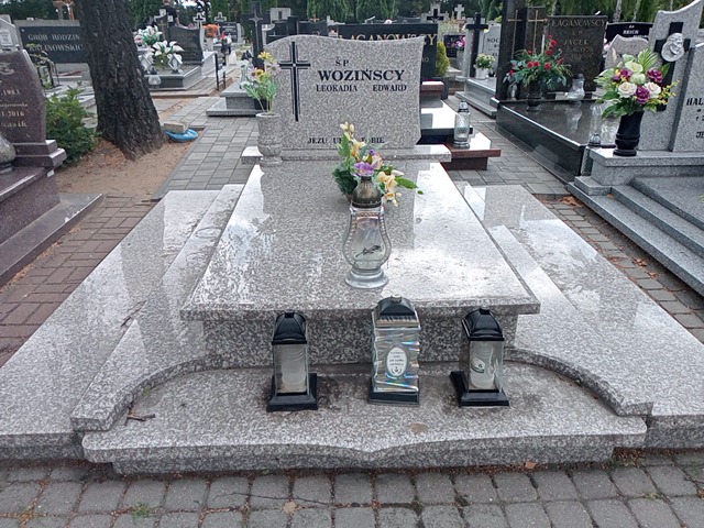 Grób Tadeusz Woziński