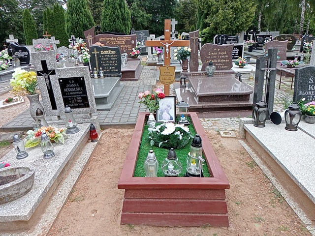 Grób Rafał Kalinowski